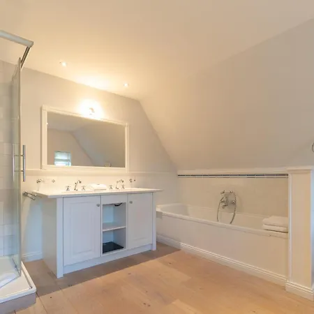 Holsteinhof Feriehus Niblum